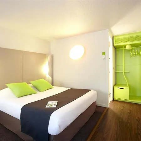 Campanile Montpellier Est Le Millenaire Hotel Exterior foto