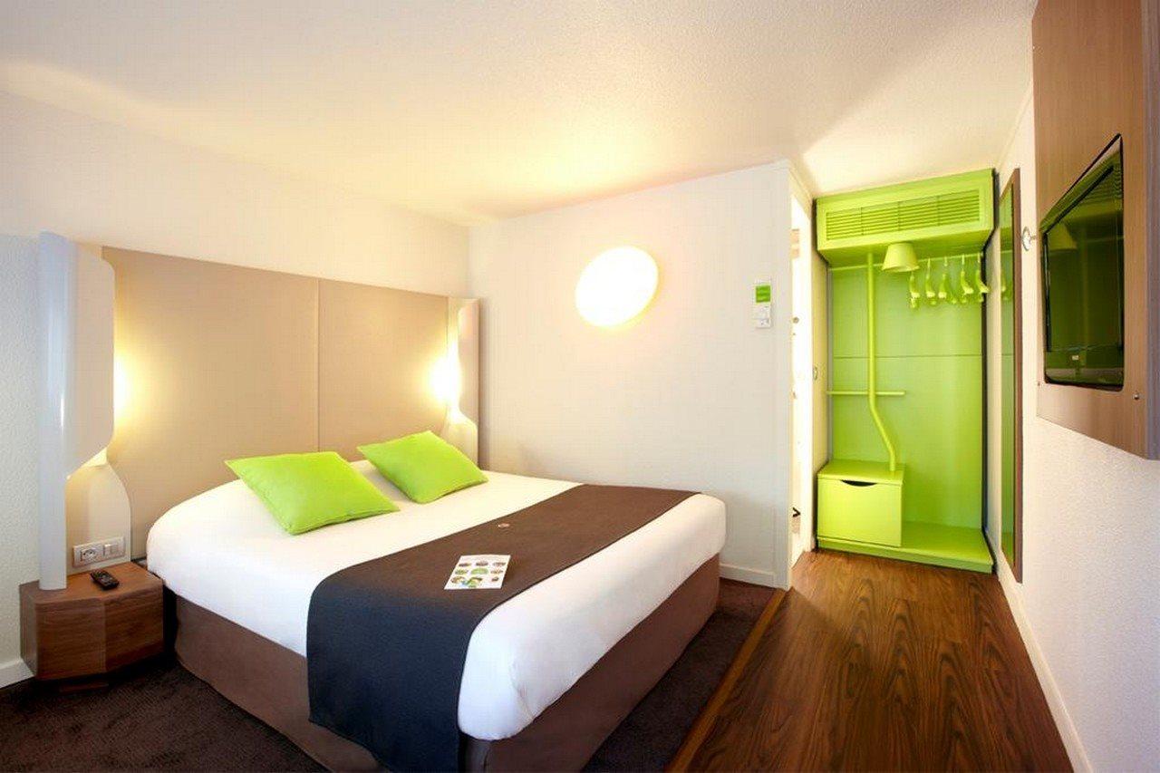 Hotel Campanile Est Le Millénaire