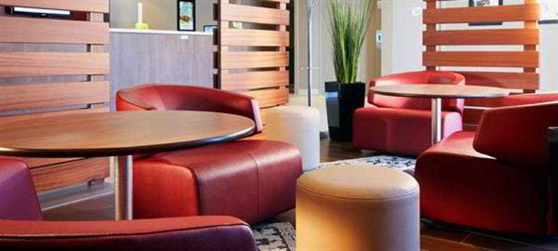 Hotel Campanile Est Le Millénaire 3*